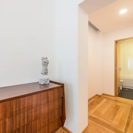 Daire Guestready - Warm Cocoa Retreat In Cedofeita